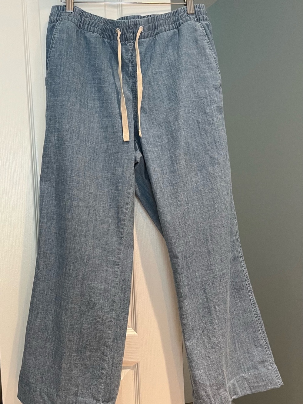 L.L. Bean Light Blue Favorite Fit drawstring pants